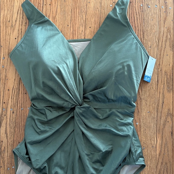 NWT Cacique Swimsuit Lightly Lined No Wire Olive Green Twist Knot One Piece 22 - Picture 3 of 10